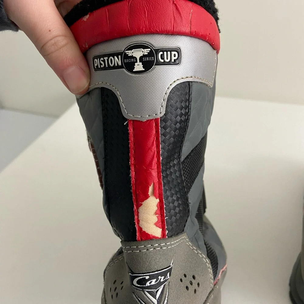 Cars Boy’s lightning McQueen insulated Velcro snow boots size‎ 3